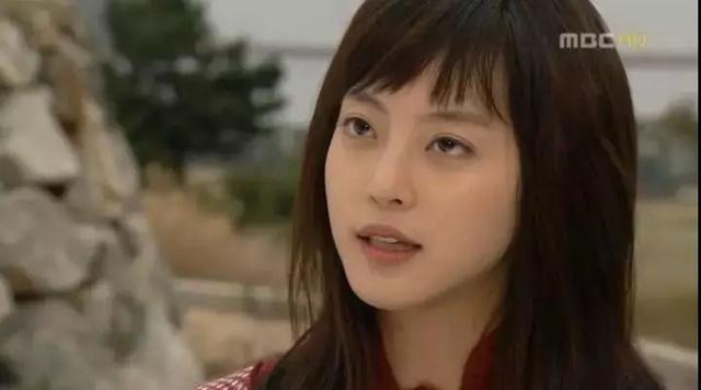 换脸电视剧豆瓣（每部戏都换脸把40岁活成了18）(32)