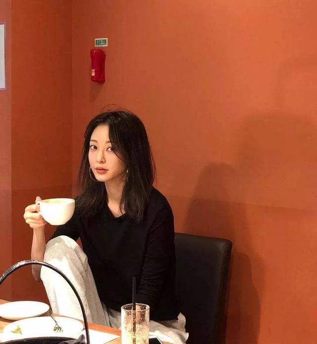 换脸电视剧豆瓣（每部戏都换脸把40岁活成了18）(47)