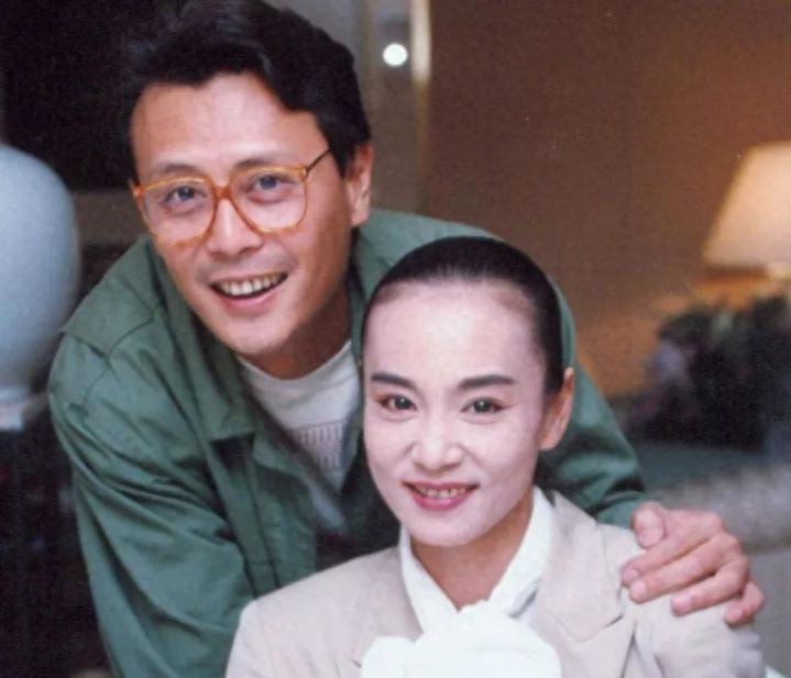 “泪眼皇后”刘雪华个人资料，果然爱哭的人命运总是不济。