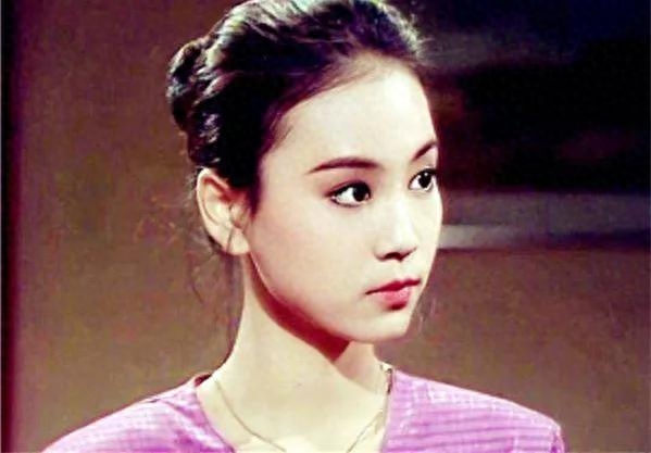 “泪眼皇后”刘雪华个人资料，果然爱哭的人命运总是不济。