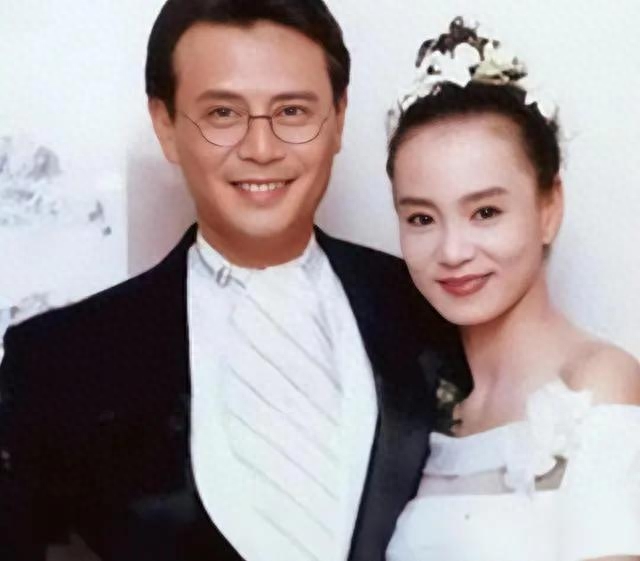 “泪眼皇后”刘雪华个人资料，果然爱哭的人命运总是不济。