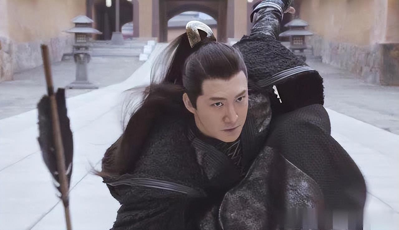 叔系男神：出道十年不温不火，婚后一年爆红，网友：娶妻是门玄学