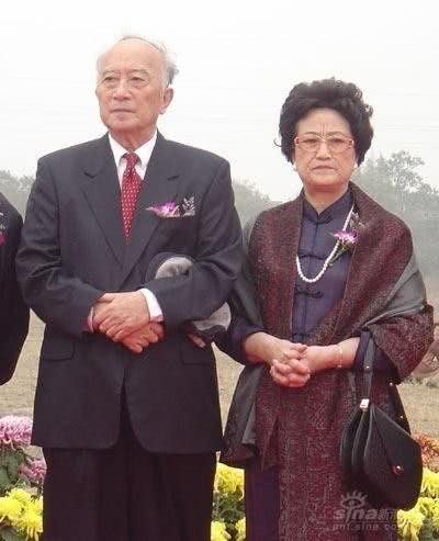 王文娟个人资料写真作品