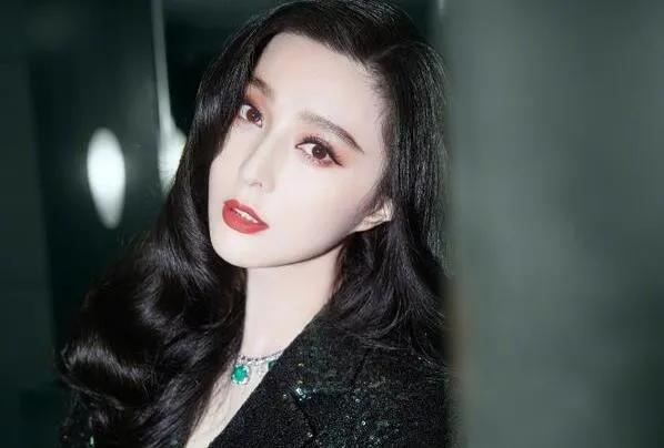 范冰冰怎么了（范冰冰为什么被踢出娱乐圈）