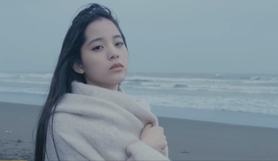 欧阳娜娜和邓超怎么回事(欧阳娜娜生日半个娱乐圈祝福却翻车)