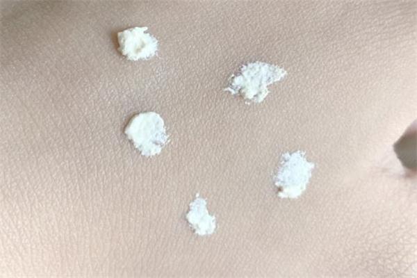 梵蜜琳贵妇膏适合什么年龄 梵蜜琳贵妇膏适合油皮吗 梵蜜琳贵妇膏适合什么年龄 梵蜜琳贵妇膏适合油皮吗