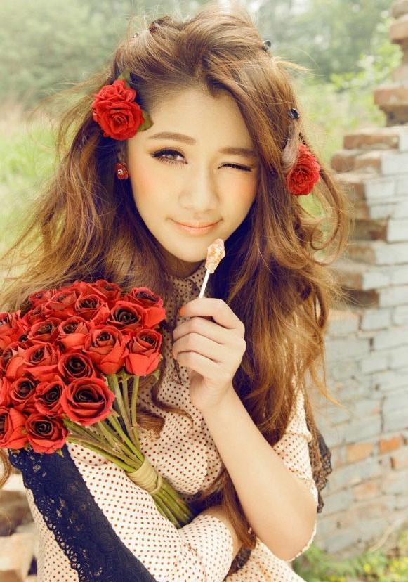 手上有这3大特征的女人,天生好命,一生非富即贵