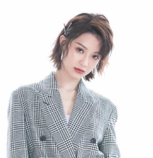 孙佳雨刘昊然在一起了吗 他们两个人什么关系