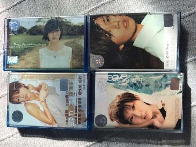 孙燕姿对比周杰伦（那年21岁的周杰伦）(24)