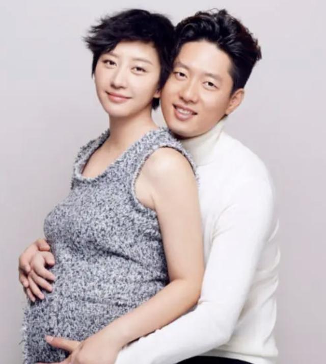 姚晨当年与凌潇肃的爱情故事 姚晨和凌潇肃离婚(13)