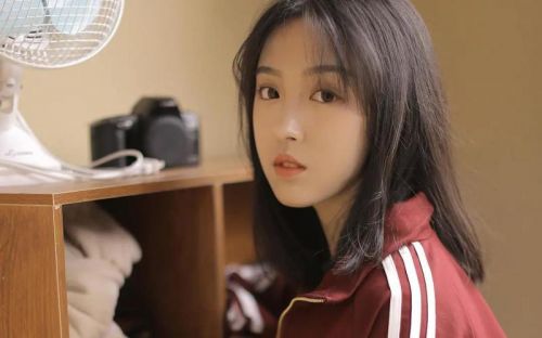 怎么追妹子八招追女孩子的技巧(如何撩妹子让她心动)-第1张图片-