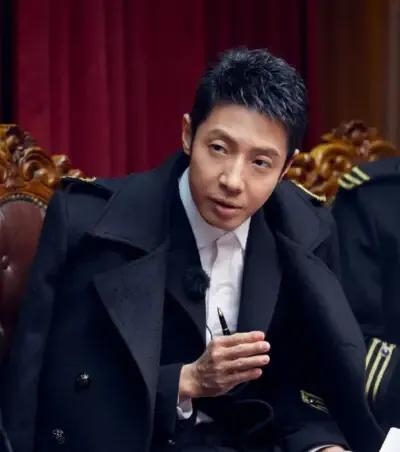 央视著名主持人——撒贝宁个人资料