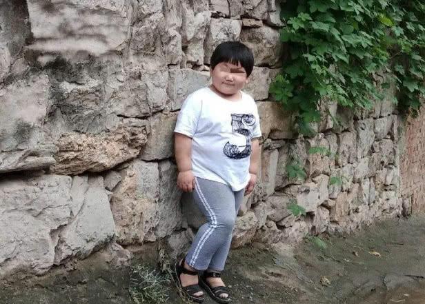 释小龙父亲武校女童身亡，网友为何不淡定了？