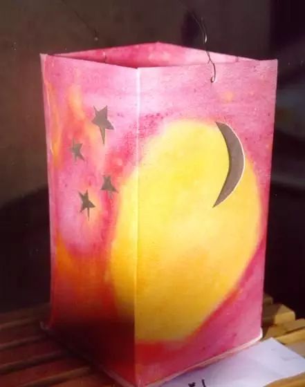 如何做花灯(图文讲解最简单的花灯制作方法)