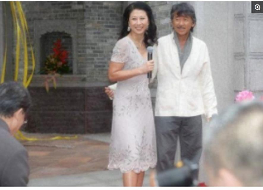 叶倩文与73岁丈夫近照,曾经不被看好的两人,如今儿孙满堂