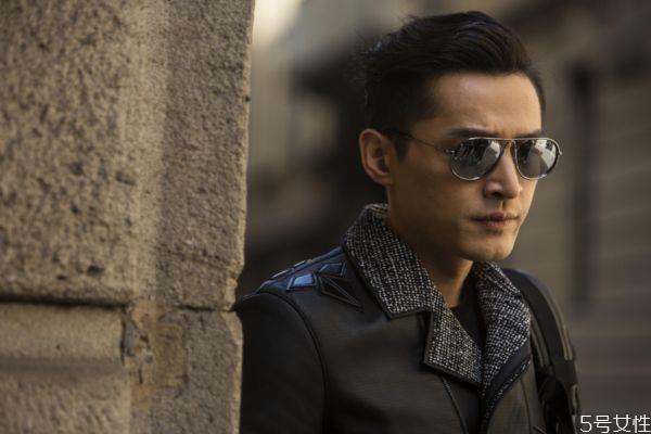 如何成为一个有魅力的男生 男生如何提升自己 如何成为一个有魅力的男生 男生如何提升自己