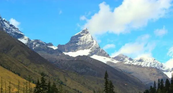 四姑娘山海拔多少米适合带小孩,四姑娘山海拔是多少米图2