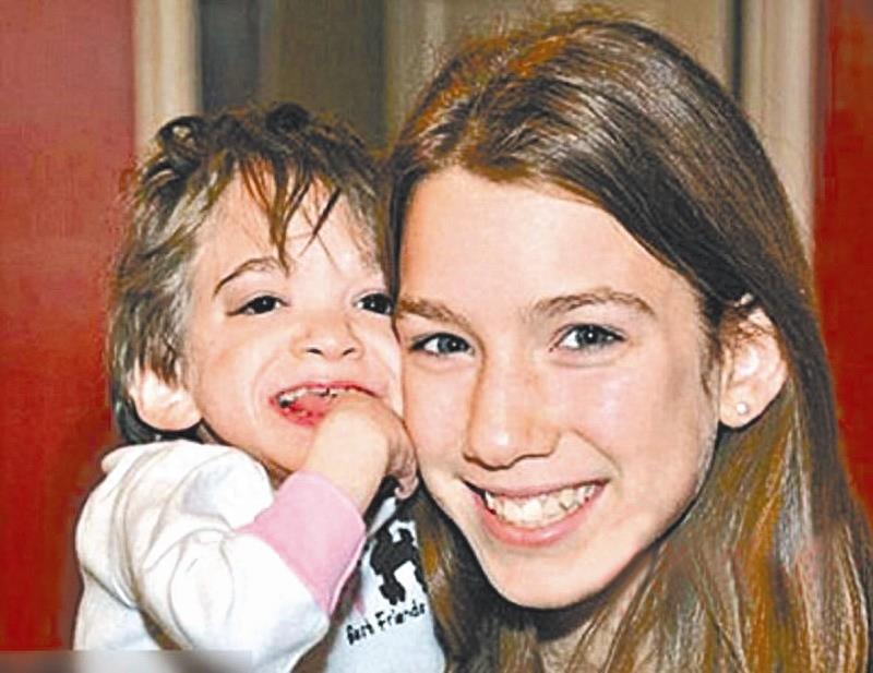 “不老女婴”离世，20年貌如婴儿，身高只有76cm，体重不到10公斤，虽容貌未变终难逃死亡！