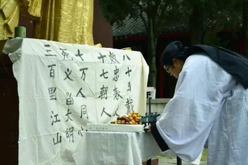 中国最可怕的一首诗是哪一首?