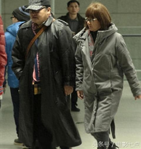 55岁刘欢的妻子卢璐近照，曾是湖南电视台当家花旦