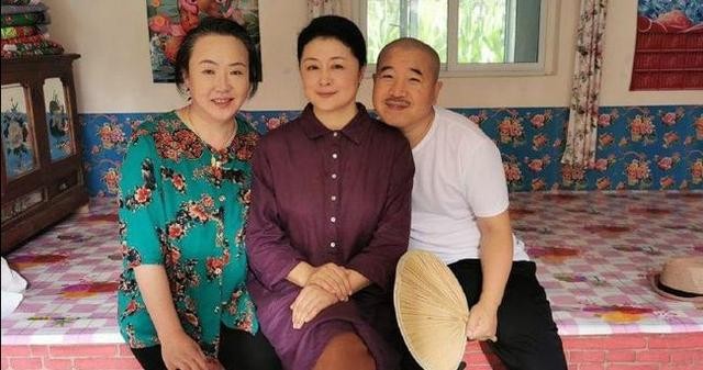 赵本山小姨子于月仙年轻旧照（于月仙姐夫是赵本山）(22)