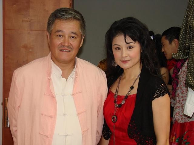 赵本山小姨子于月仙年轻旧照（于月仙姐夫是赵本山）(1)