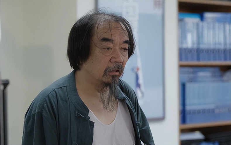 尚铁龙：年龄颜值限制不了的戏路，他才不是一个普通68岁老头