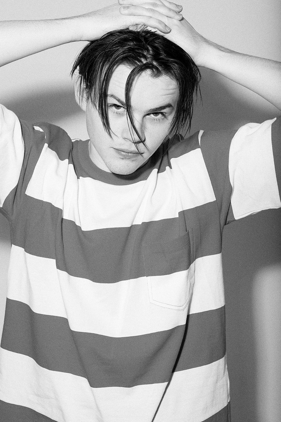 乔什·维金斯个人资料写真作品