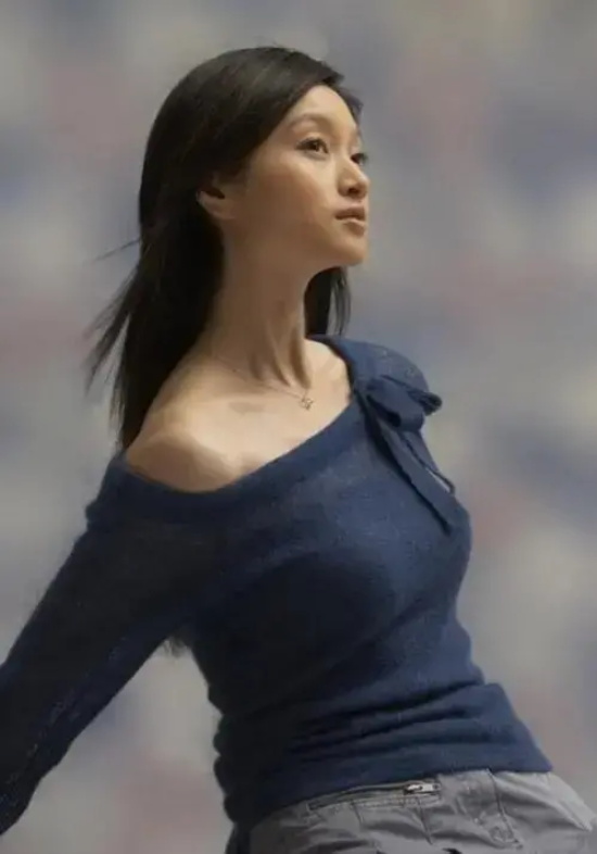 沈佳妮的温婉大方高清气质写真图片