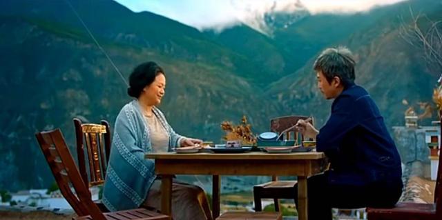 从你的全世界路过讲述什么意义(重温从你的全世界路过)(7)