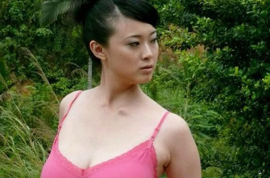 人体模特冰漪资料简介 冰漪丰腴人体被赞