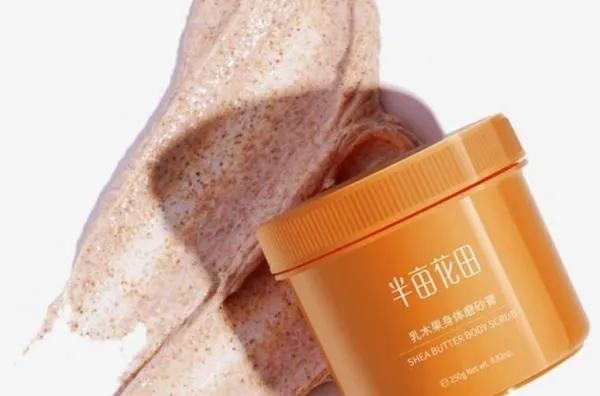 明星用什么牌子的护肤品(明星一般都用什么牌子的护肤品)  第1张