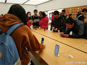 澳门买iPhone有多便宜？现场“火爆”抢购，看完价格好“心动”！