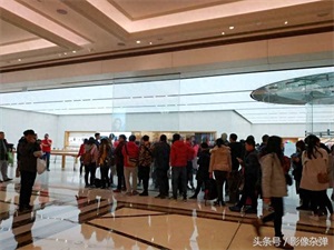 澳门买iPhone有多便宜？现场“火爆”抢购，看完价格好“心动”！