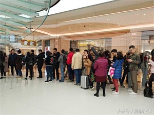 澳门买iPhone有多便宜？现场“火爆”抢购，看完价格好“心动”！