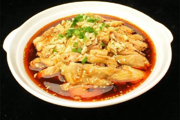 口水鸡要用冰水冰多久 口水鸡为什么要放冰水 口水鸡要用冰水冰多久 口水鸡为什么要放冰水