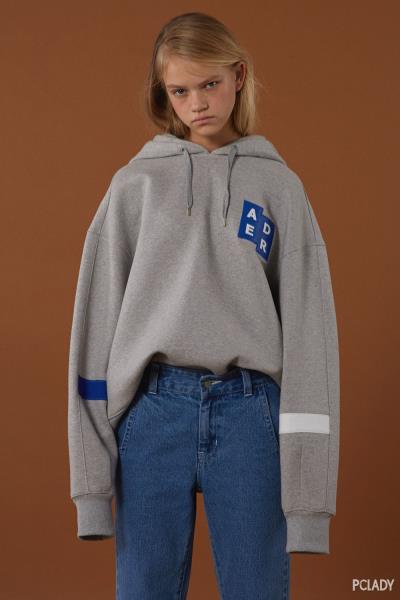 卫衣品牌有哪些(奢侈品牌卫衣排行榜)(13)