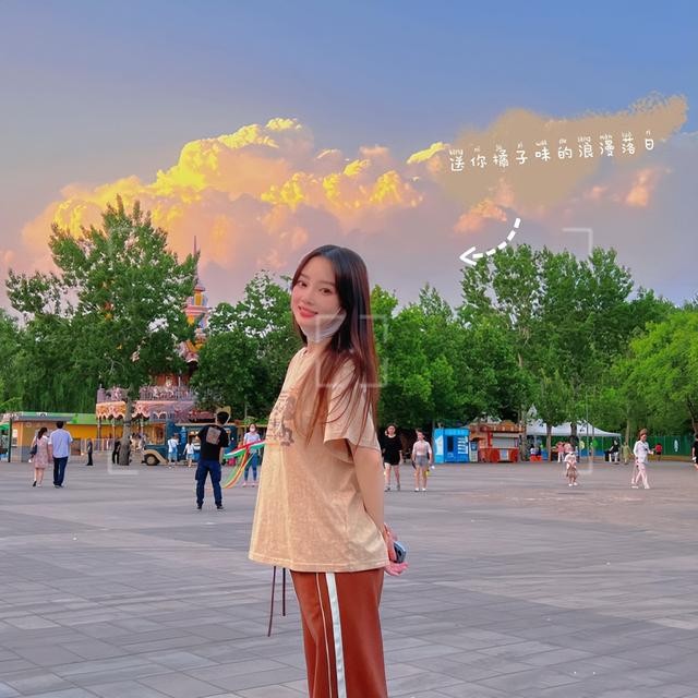 李小璐女儿照片（李小璐晒与女儿最新合照）