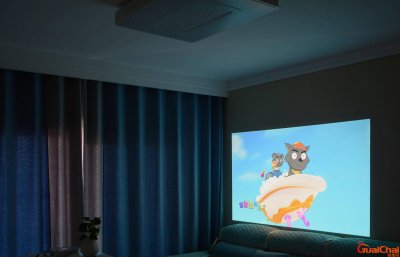 ​投影仪伤眼吗？投影仪