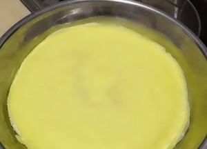 没有平底锅怎么做千层蛋糕的皮,榴莲千层用什么锅最好图8