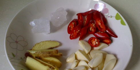 怎么腌黄瓜又脆又绿又不坏,黄瓜怎么腌制又脆又绿又好吃图6