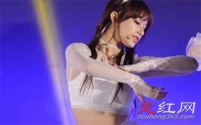 程潇胸多大尺寸 跳舞胸大到什么时候程度