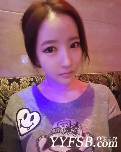 女主播朴妮唛个人资料 直播间