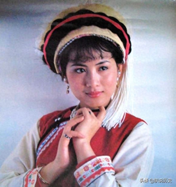 那些年的夏菁，罕见剧照老照片，因女扮男装扮演贾宝玉而出名