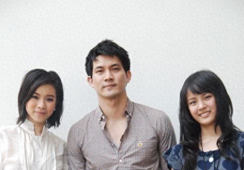 泰国男星“Ken”-一位儒雅的绅士帅哥!