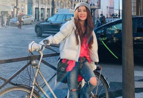 温碧霞年纪多大了 温碧霞为什么显年轻