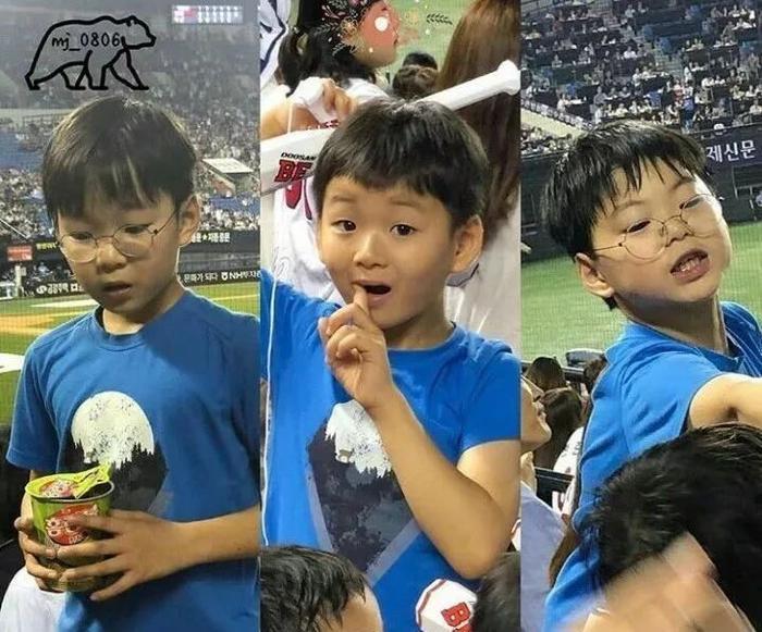 壁纸丨最火韩国表情包，民国都长这么大了！